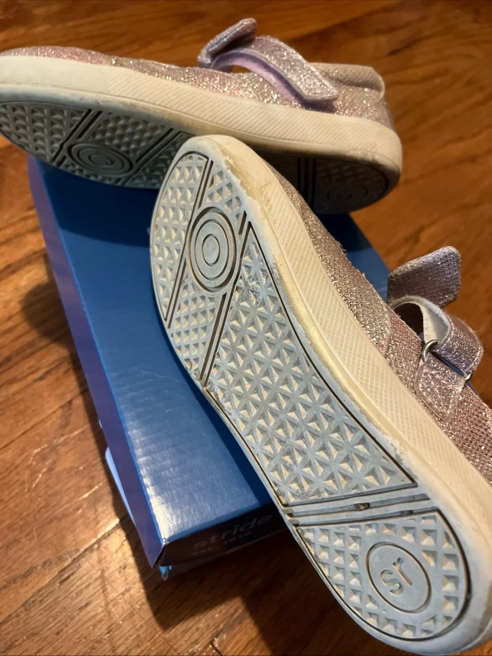 Stride Rite Sr Selena Girls Pink Glitter Mary Jane Shoes Size 13.5W.